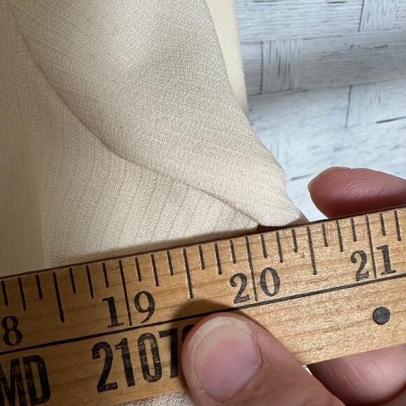 St John women’s blouse cream with necktie fold up cuff, quiet luxury heritage - Picture 6 of 7